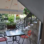 Sofia 3*