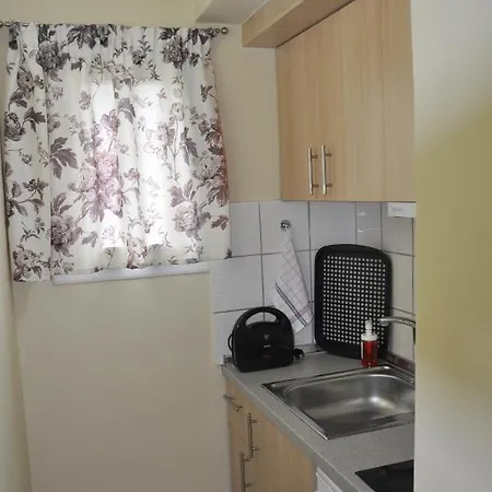 Sofia بيت ضيافة Vrasná