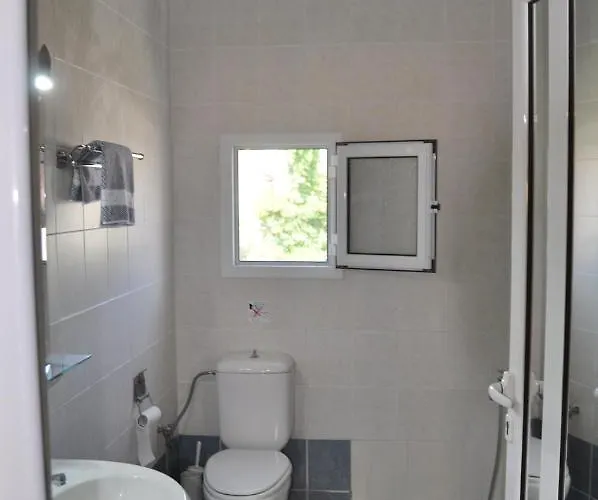 Sofia Konukevi 3*